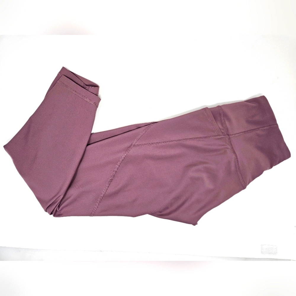 Old Navy Go Dry Elevate Leggings in Mauve